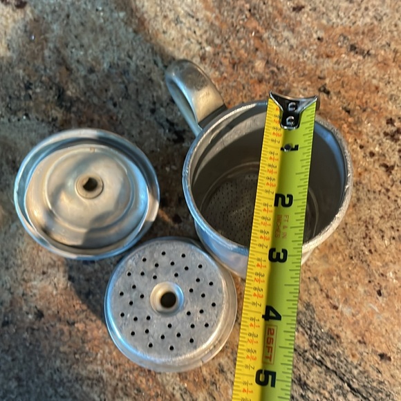 Antique tea/coffee strainer pot - Picture 8 of 10